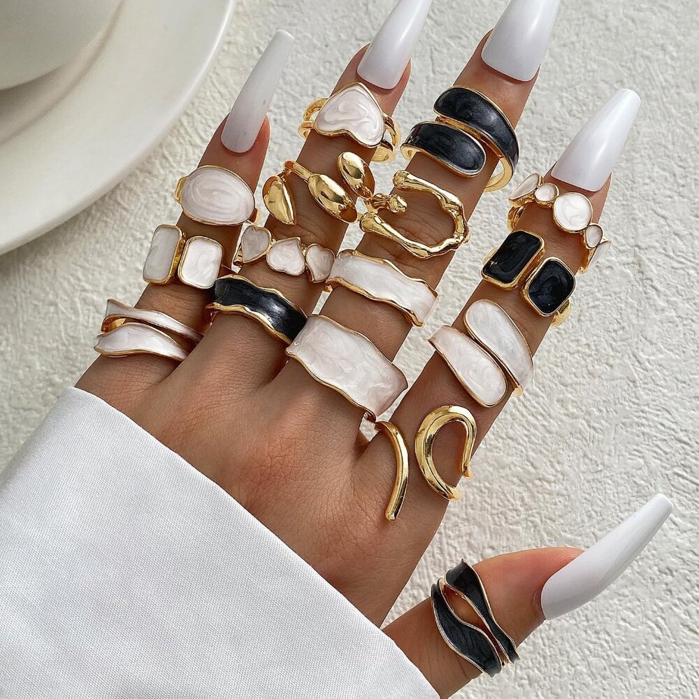 Currently Unavailable - image 8